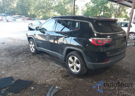 2017 Jeep New Compass Latitude Fwd z USA, uszkodzony, nr VIN 3C4NJCBBXHT669314